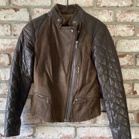 Woman’s XS Brown Leather jacket - Picture 2 of 6
